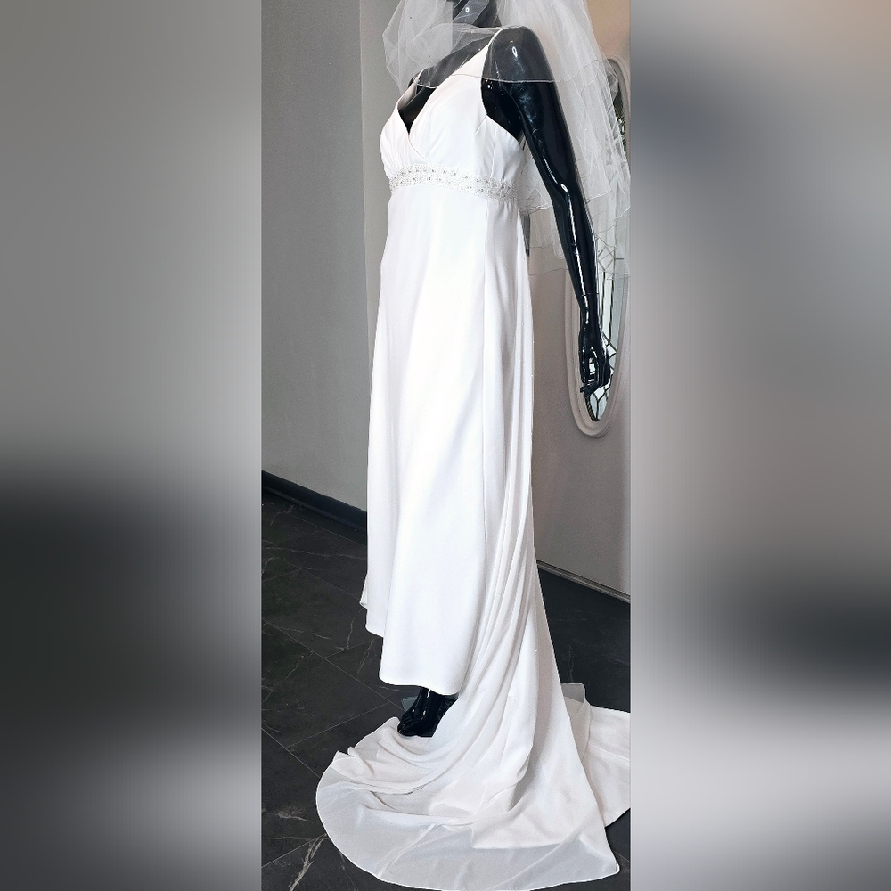 Galina Elegant White Evening Gown 12